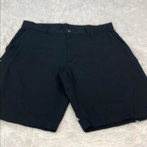 CALLAWAY  MENS SIZE 34 Black Flat Front Shorts